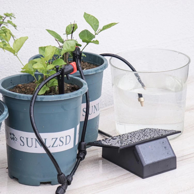 Kit irrigatore automatico sola - Solar Drip Irrigation Kit Garden recensione e prezzo